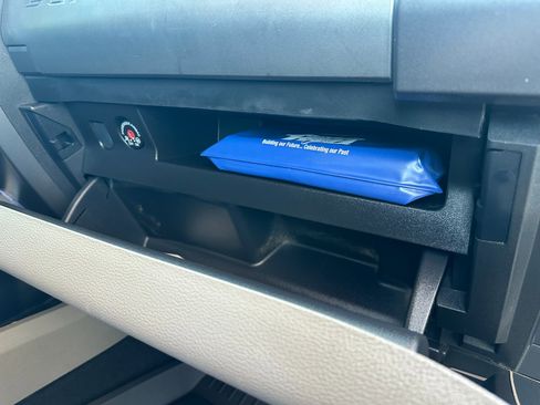 Used 2022 Ford F250 XLT w/ XLT Premium Package image 27