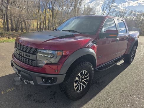 Used 2014 Ford F150 Raptor w/ Equipment Group 801A Luxury image 4