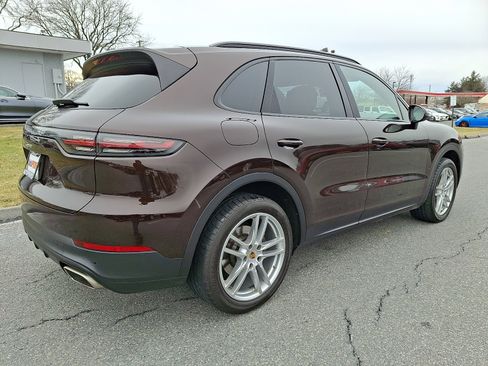 Used 2019 Porsche Cayenne image 6