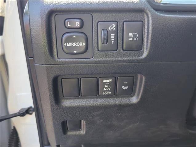 Certified 2022 Toyota 4Runner TRD Off-Road AWD/4WD image 11