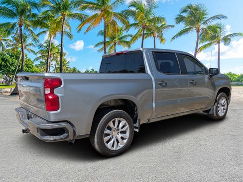 Used 2024 Chevrolet Silverado 1500 Custom image 3