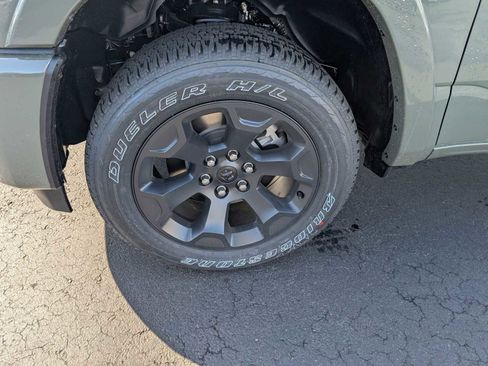 New 2026 RAM 1500 Big Horn AWD/4WD image 29