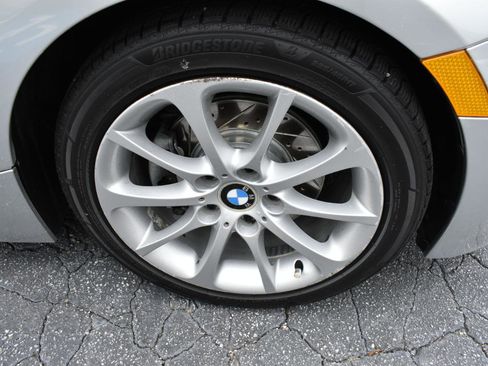 Used 2006 BMW Z4 3.0i image 39