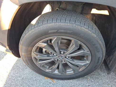 Certified 2023 Toyota RAV4 XLE Premium image 3