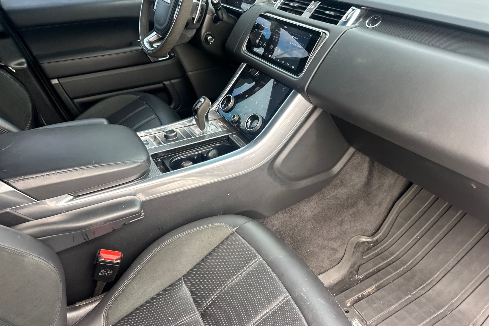 Used 2022 Land Rover Range Rover Sport HST AWD/4WD image 18