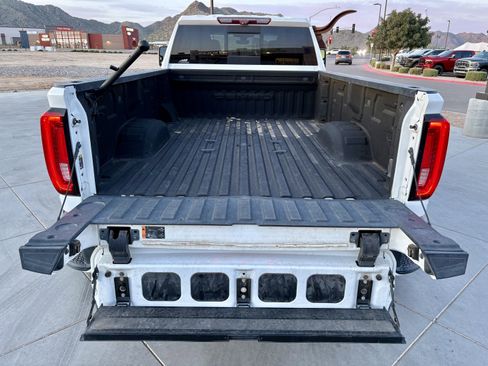 Used 2020 GMC Sierra 3500 Denali w/ Denali Ultimate Package image 24