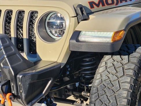 Used 2020 Jeep Gladiator Mojave image 17