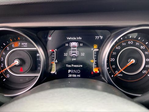 Used 2021 Jeep Wrangler Sport AWD/4WD image 25