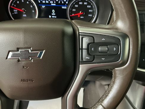 Used 2021 Chevrolet Suburban Z71 w/ Z71 Off-Road Package image 43