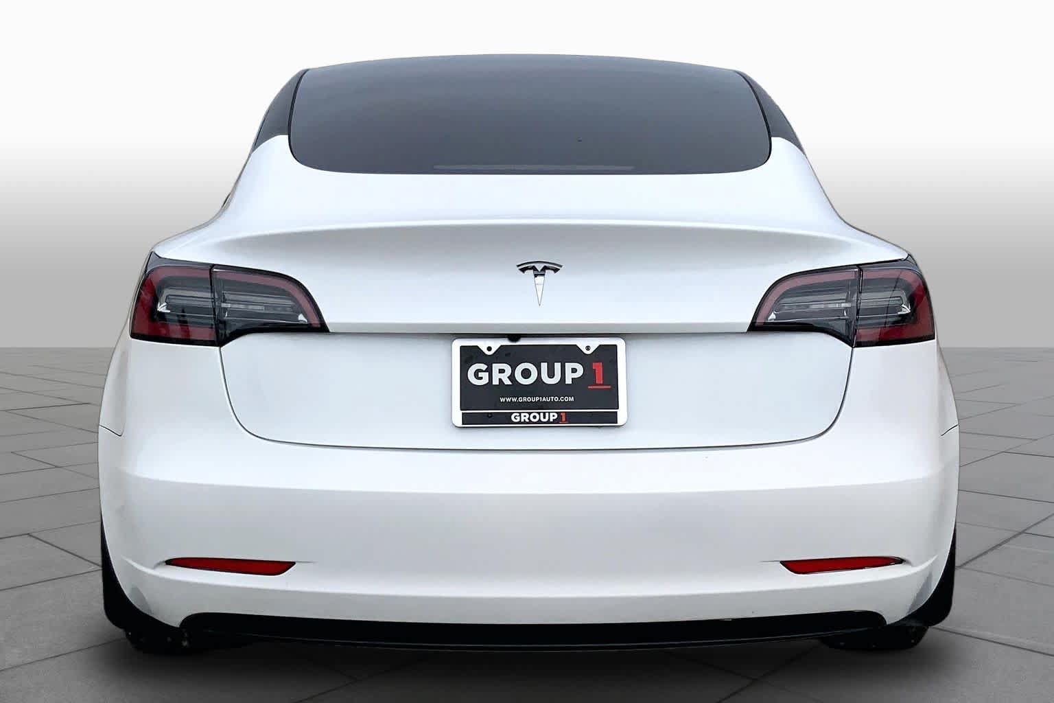 Used 2023 Tesla Model 3 Standard Range RWD image 4