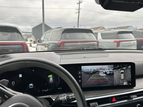 Used 2025 Kia Sorento SX Prestige w/ Sage Leather Package image 63