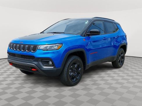 Used 2023 Jeep Compass Trailhawk w/ Trailer Tow Group image 7