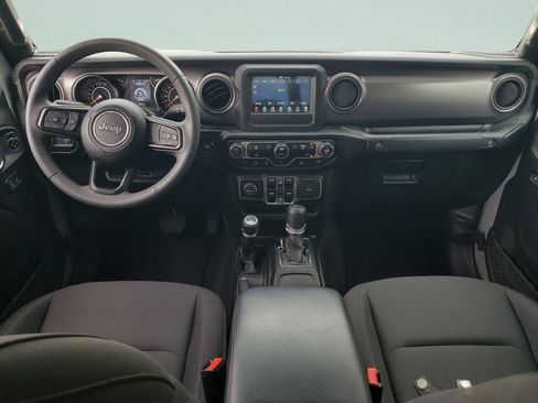 Used 2023 Jeep Gladiator Sport AWD/4WD image 11