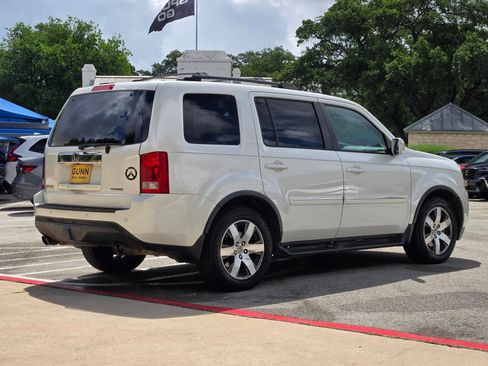 Used 2014 Honda Pilot Touring image 3