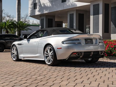 Used 2010 Aston Martin DBS Volante image 28