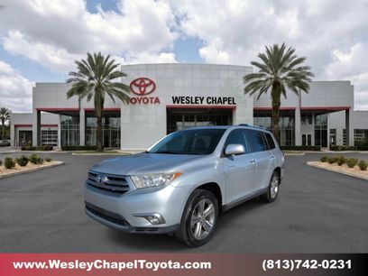 Used 2011 Toyota Highlander Limited w/ Tow Pkg