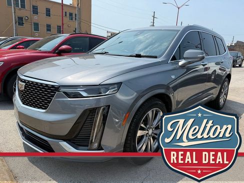 Used 2020 Cadillac XT6 Premium Luxury FWD image 1