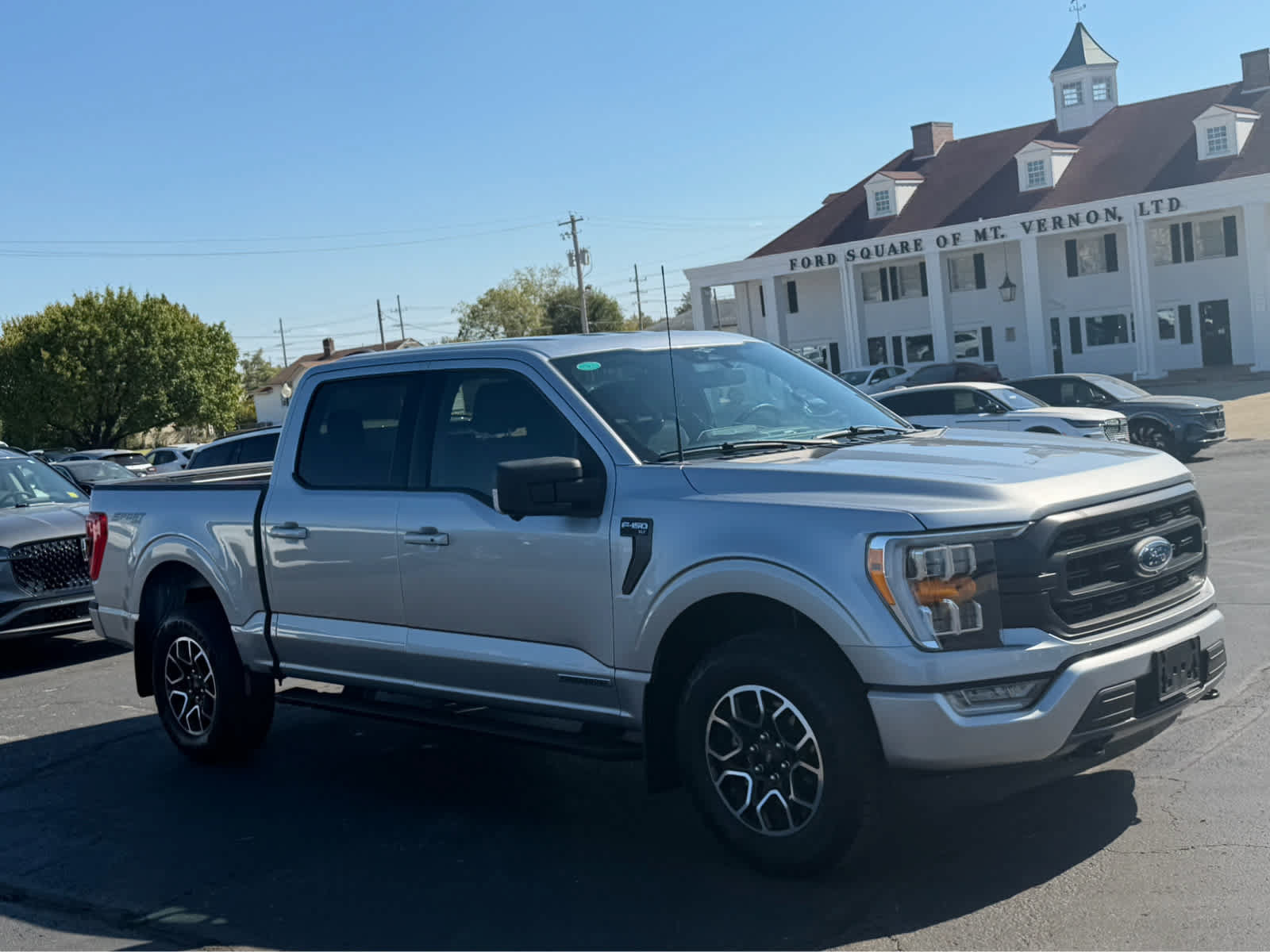 Used 2023 Ford F150 XLT w/ Equipment Group 302A High AWD/4WD image 4