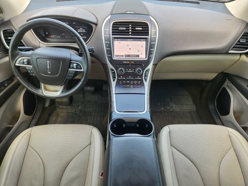 Used 2020 Lincoln Nautilus Reserve w/ Equipment Group 201A FWD image 29