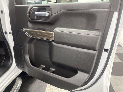 Used 2022 Chevrolet Silverado 2500 LT AWD/4WD image 17
