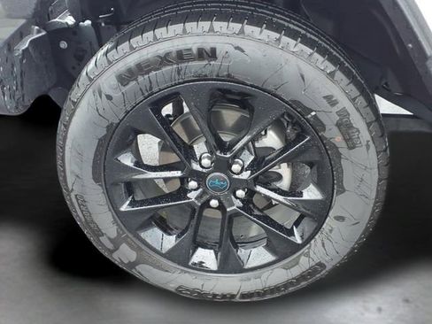 Used 2024 Jeep Wrangler Unlimited Sahara w/ Technology Group AWD/4WD image 18