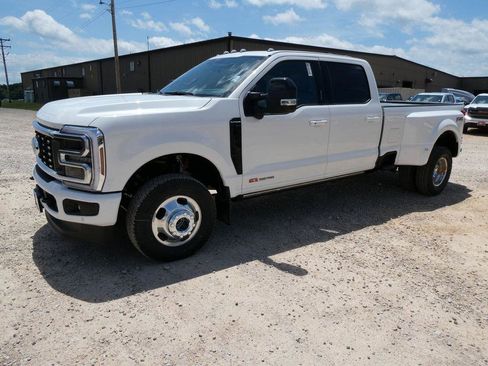 New 2026 Ford F350 Platinum AWD/4WD image 8