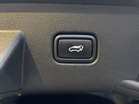 Used 2023 Kia Sportage EX w/ EX Premium Package image 9