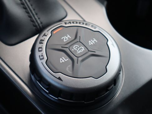 New 2025 Ford Bronco Big Bend image 28