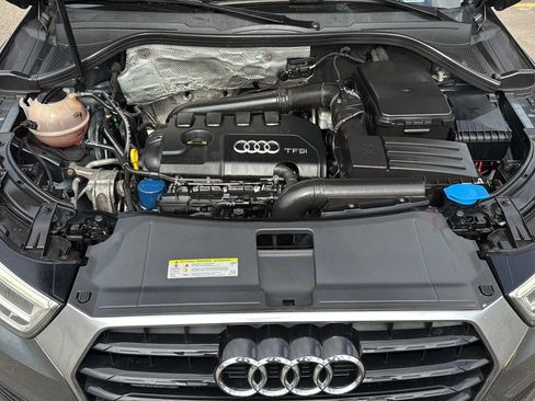 Used 2017 Audi Q3 2.0T Prestige w/ Prestige Package AWD/4WD image 18