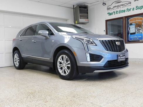 Used 2020 Cadillac XT5 Premium Luxury AWD/4WD image 3