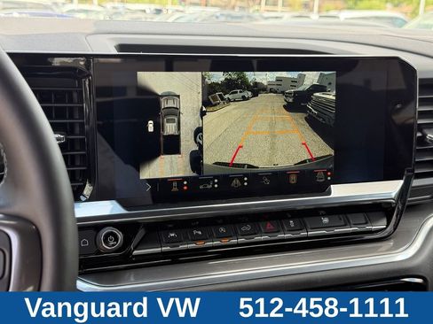 Used 2026 Chevrolet Silverado 1500 High Country w/ Technology Package AWD/4WD image 23