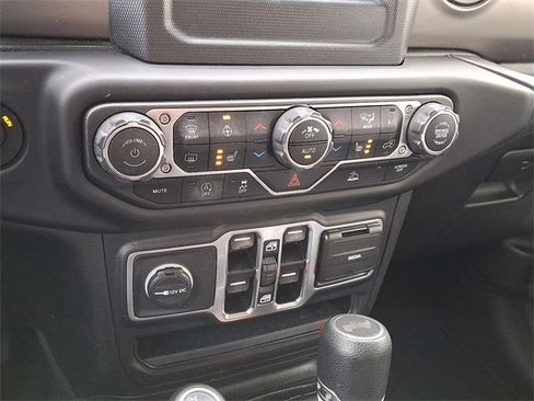 Used 2021 Jeep Wrangler Unlimited Sport image 15