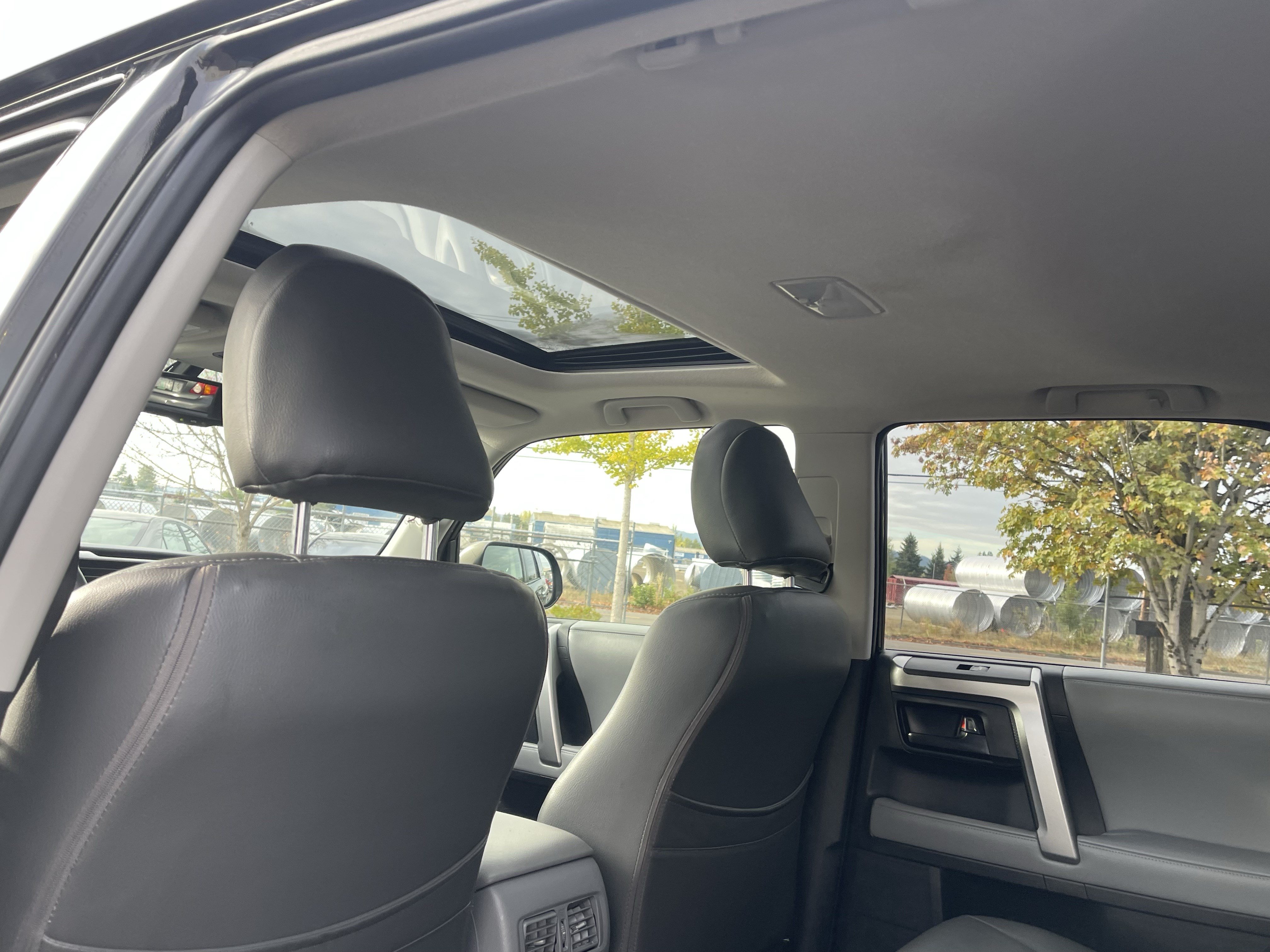 Used 2013 Toyota 4Runner SR5 w/ Convenience Pkg AWD/4WD image 16