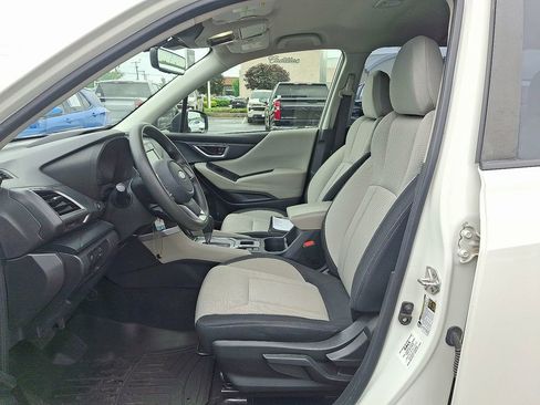 Used 2023 Subaru Forester AWD/4WD image 14