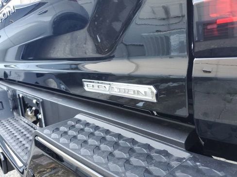 New 2026 GMC Canyon Elevation w/ Convenience Package image 8