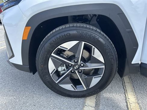 New 2025 Hyundai Tucson SEL image 32