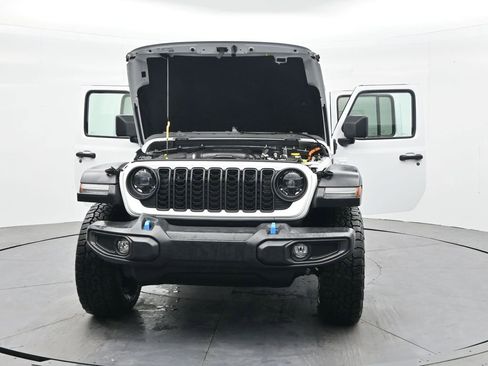 Used 2024 Jeep Wrangler Unlimited Rubicon 4xe AWD/4WD image 40