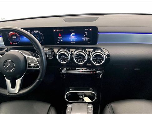 Used 2023 Mercedes-Benz CLA 250 4MATIC image 6