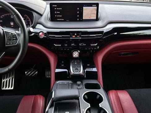 Used 2024 Acura MDX A-Spec image 18