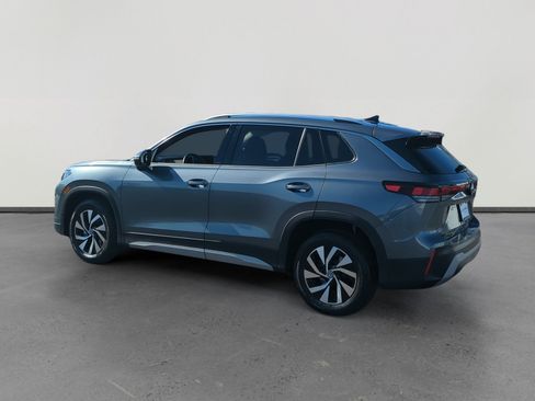 Certified 2025 Volkswagen Tiguan S image 3