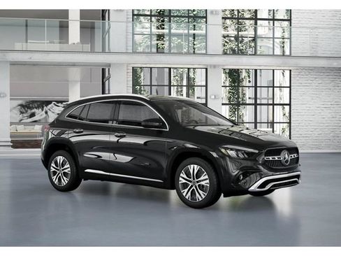 New 2026 Mercedes-Benz GLA 250 4MATIC image 12