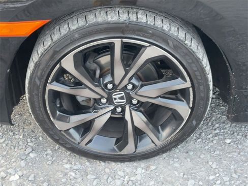 Used 2019 Honda Civic Sport image 9