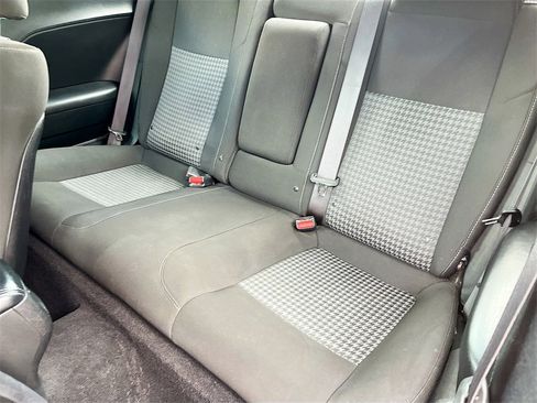 Used 2022 Dodge Challenger GT image 23