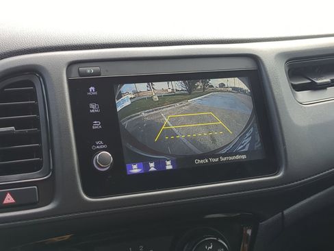 Used 2020 Honda HR-V Sport image 22