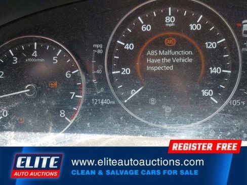 Used 2021 MAZDA MAZDA3 s FWD image 32