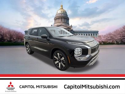 New 2026 Mitsubishi Outlander SE