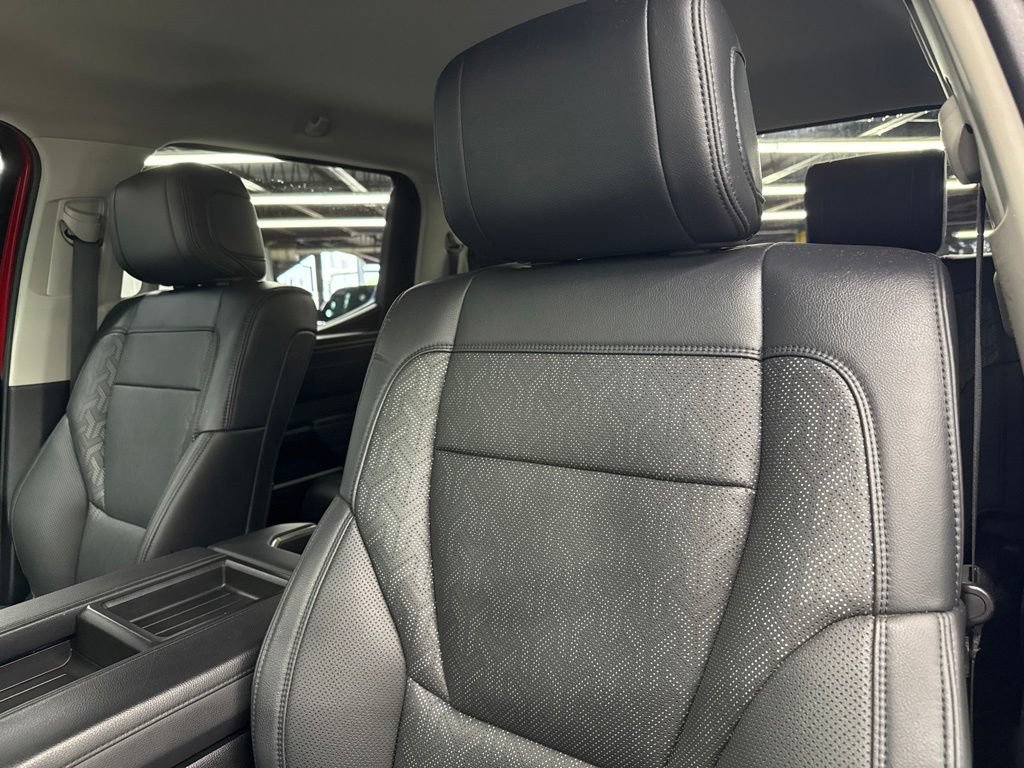Used 2023 Toyota Tundra Limited AWD/4WD image 19