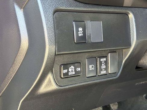 Used 2022 Toyota Tacoma TRD Off-Road w/ Technology Package RWD image 24