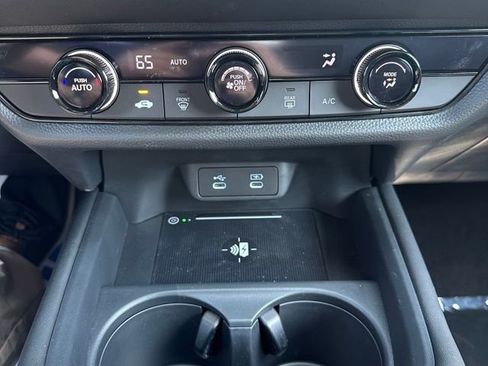 New 2026 Honda HR-V LX image 21