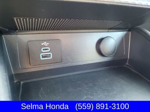 Used 2025 Ford Mustang Coupe image 19